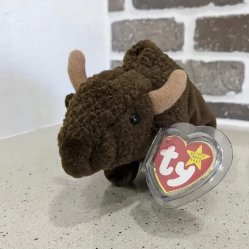 Ty Beanie Baby Roam the Buffalo - Retired w/Tag Protector (4209)